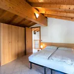 Casa Rita Ap- 1 - Gardasee - By Interhome 公寓