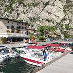 公寓 Casa Rita Ap- 1 - Gardasee - By Interhome Vesta