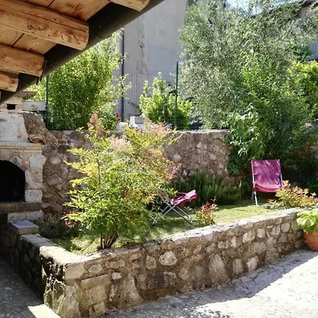 公寓 Casa Rita Ap- 1 - Gardasee - By Interhome Vesta