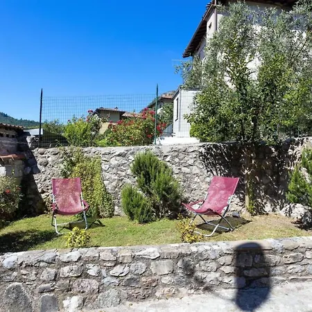 Casa Rita Ap- 1 - Gardasee - By Interhome דירה *